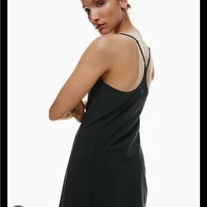 ARTIZIA NWT TnaMove spin dress